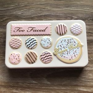 Too Faced Sugar Cookie Eyeshadow Palette